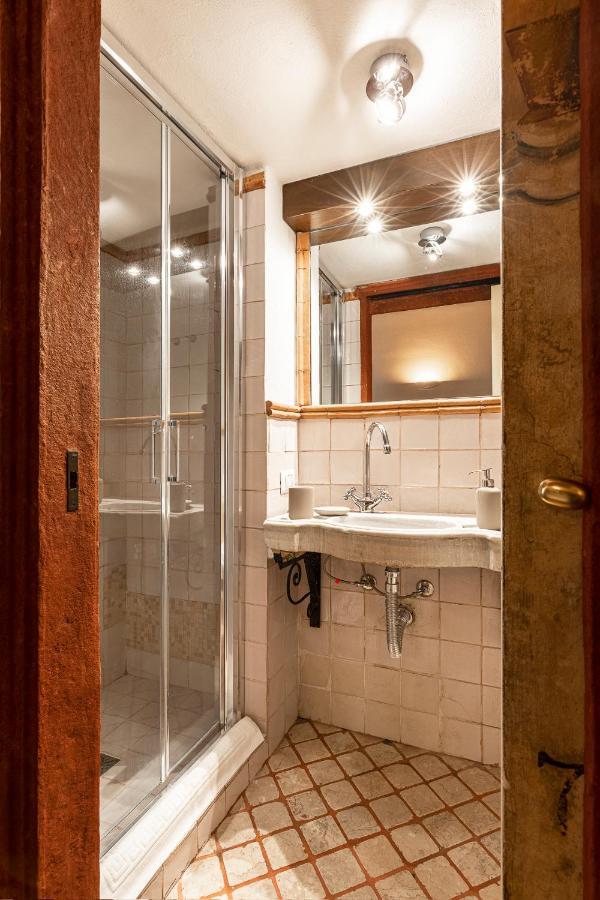 Cozy House In Naviglio Grande - Homy Apartments Milano Dış mekan fotoğraf
