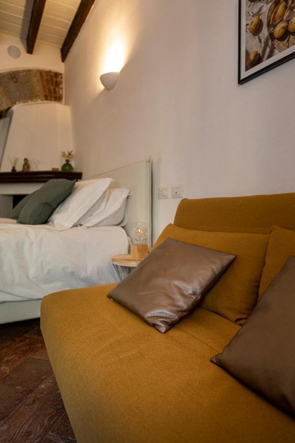 Cozy House In Naviglio Grande - Homy Apartments Milano Dış mekan fotoğraf