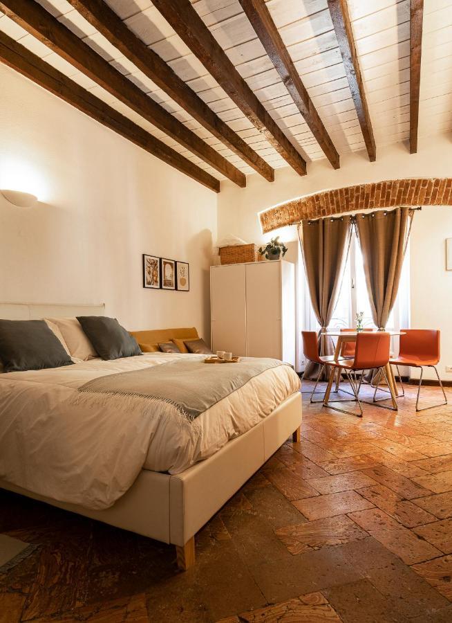 Cozy House In Naviglio Grande - Homy Apartments Milano Dış mekan fotoğraf
